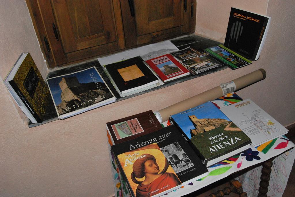 Affittacamere La Casa De San Gil Atienza Esterno foto