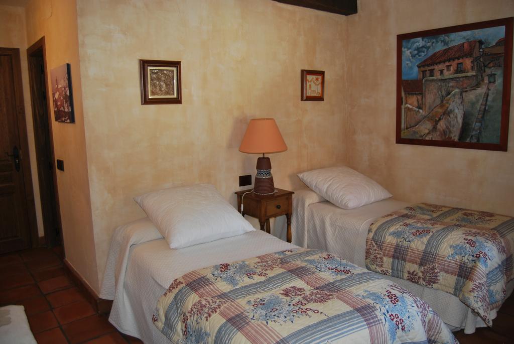 Affittacamere La Casa De San Gil Atienza Camera foto