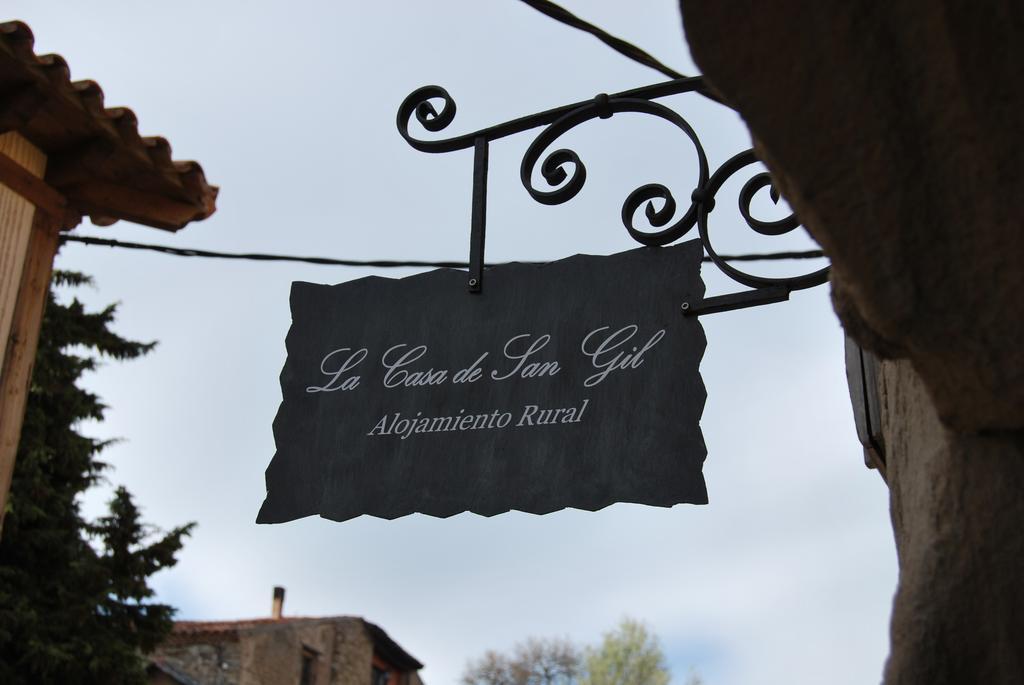 Affittacamere La Casa De San Gil Atienza Esterno foto